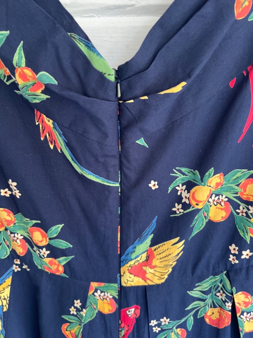 EMILY AND FIN Florence Retro Sleeveless Dress in Navy Parrot Print - 1X - Picture 7 of 15